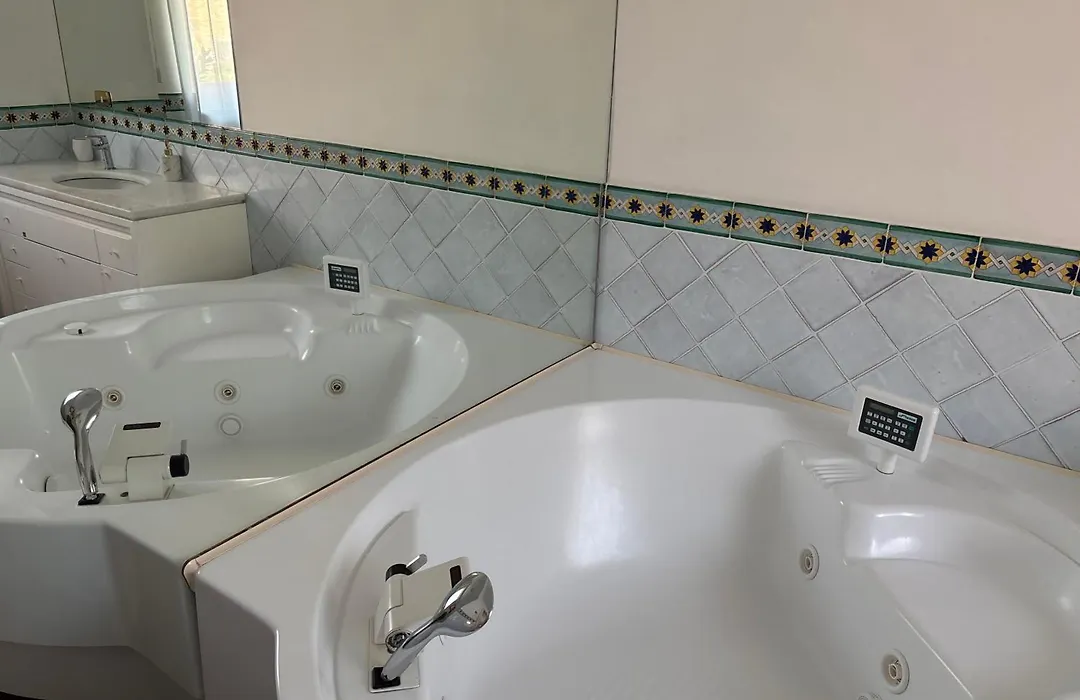 B&B Vela Sea-1